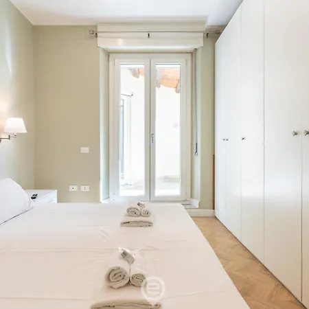 Buen Retiro Mameli Apartment *